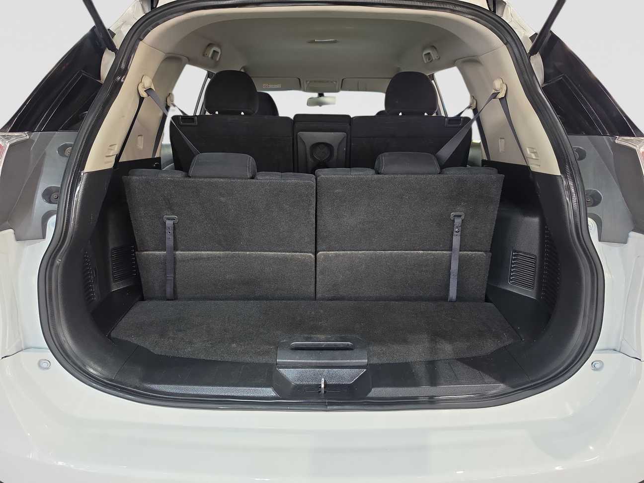 used 2015 Nissan X-Trail  2.0
