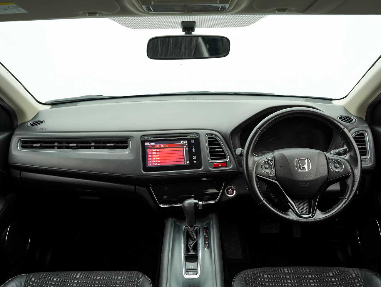 used 2015 Honda HR-V V 1.8