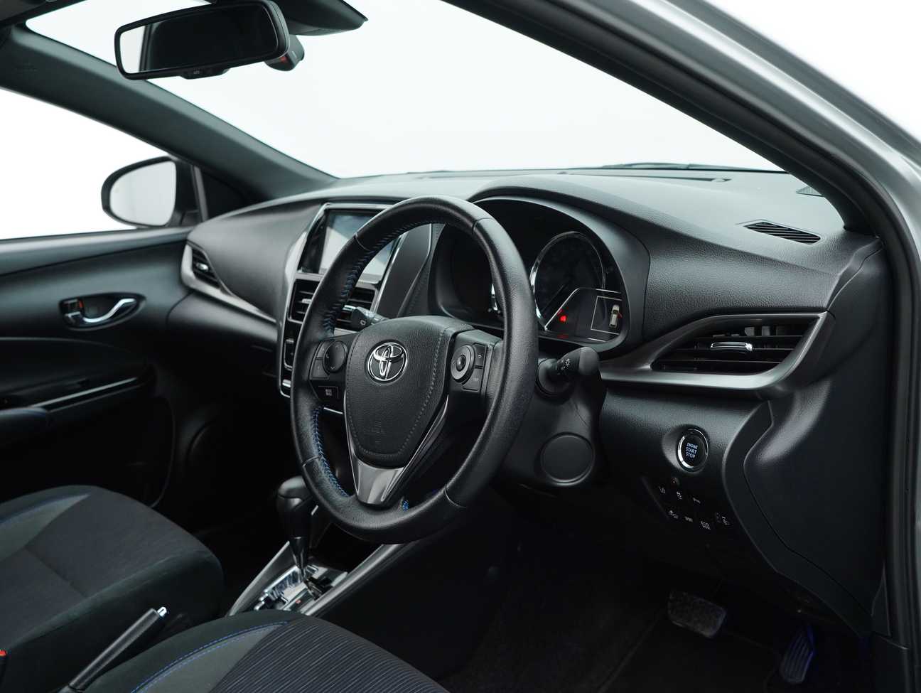 terpakai 2022 Toyota Yaris G 1.5