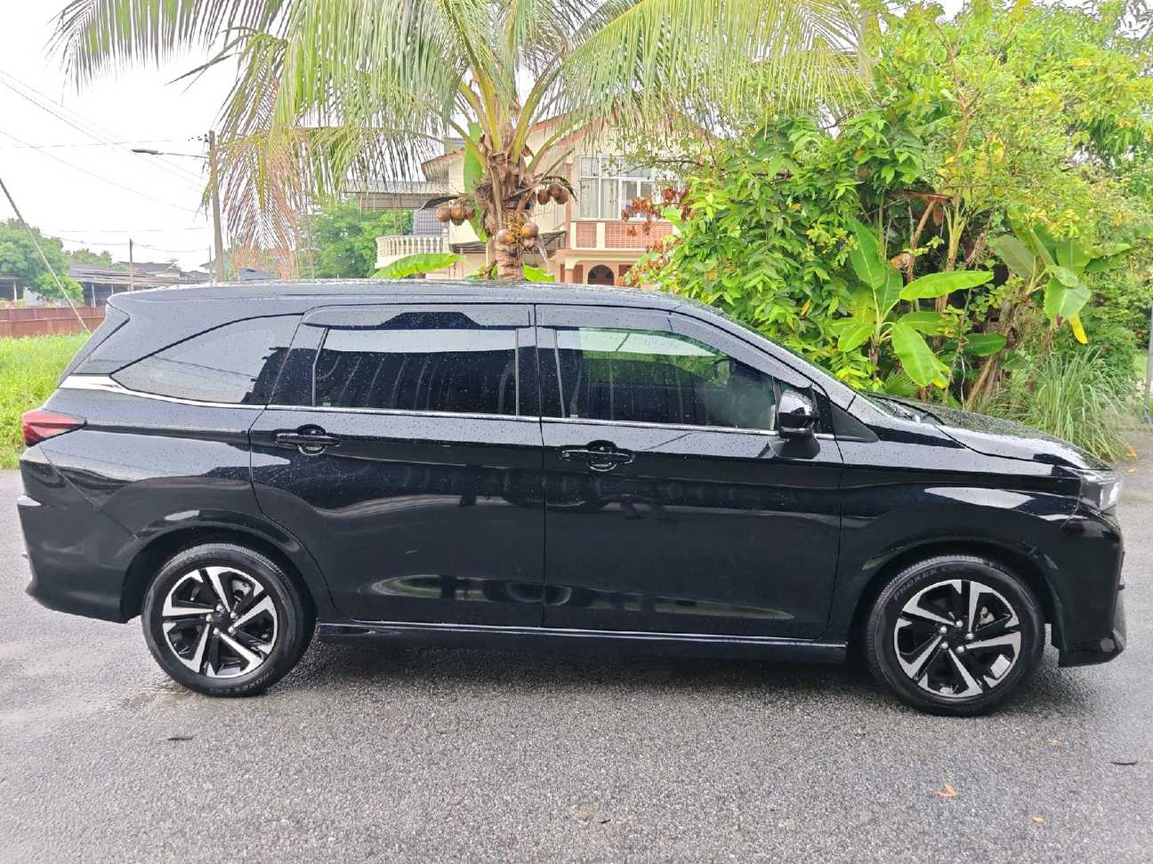 used 2024 Perodua Alza AV 1.5