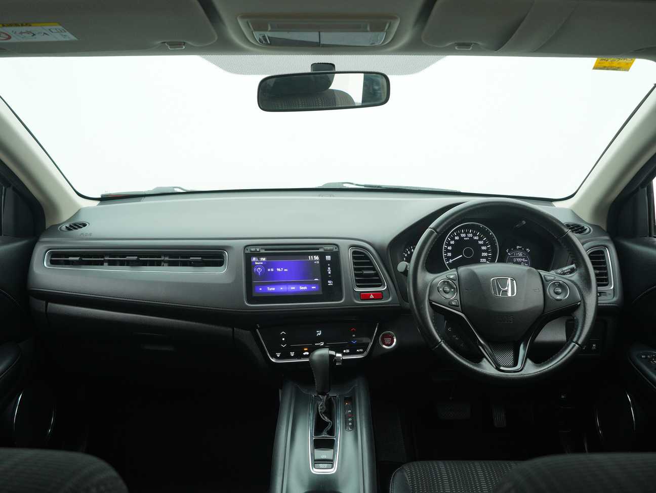 used 2015 Honda HR-V V 1.8