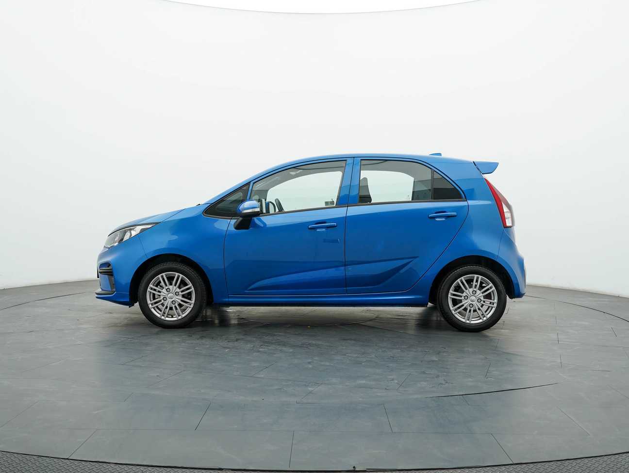 terpakai 2021 Proton Iriz Standard 1.3