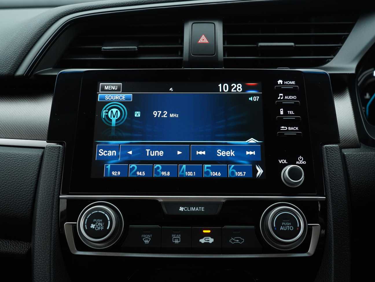 terpakai 2021 Honda Civic S i-VTEC 1.8