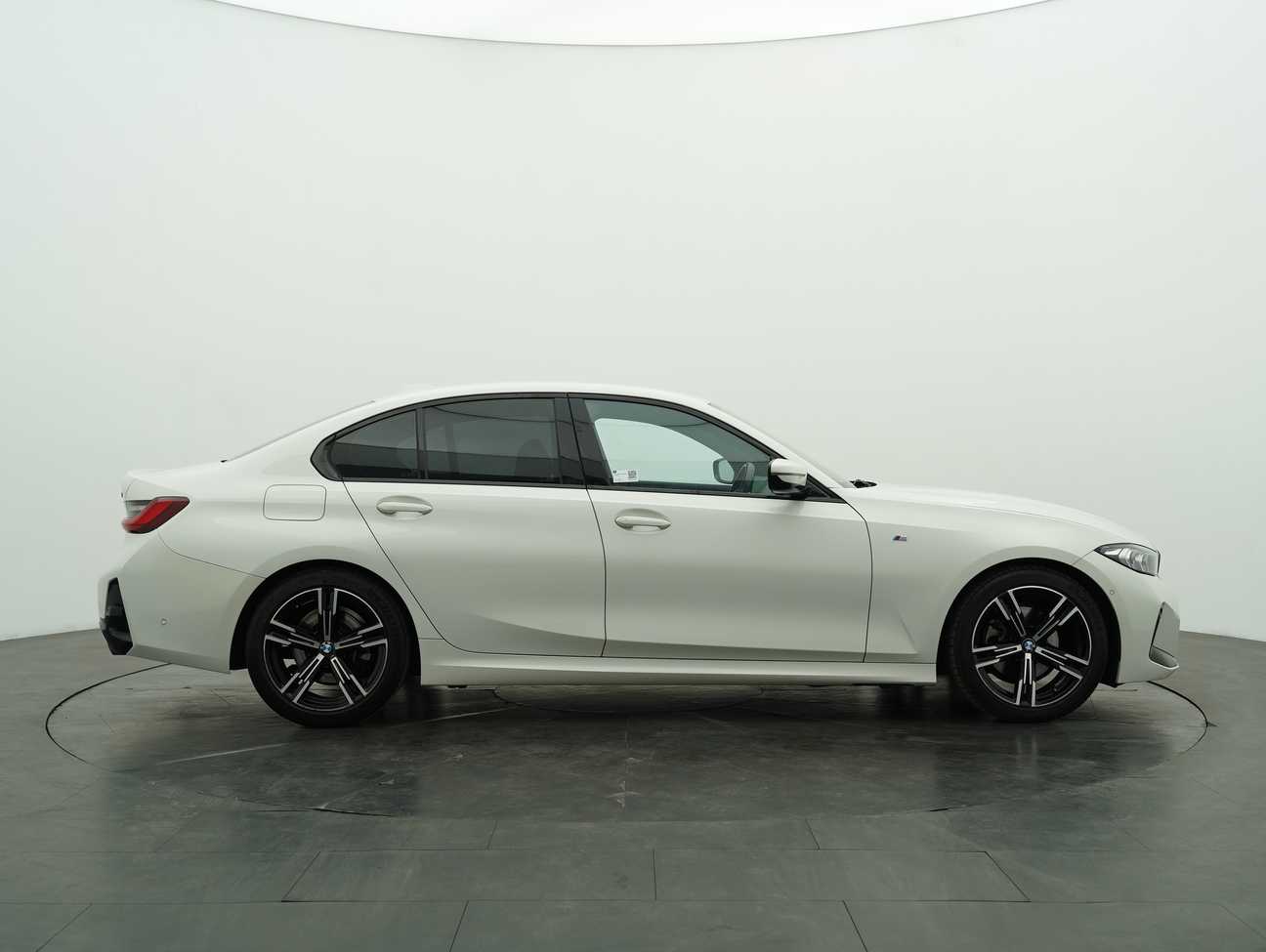 used 2023 BMW 320i M Sport 2.0