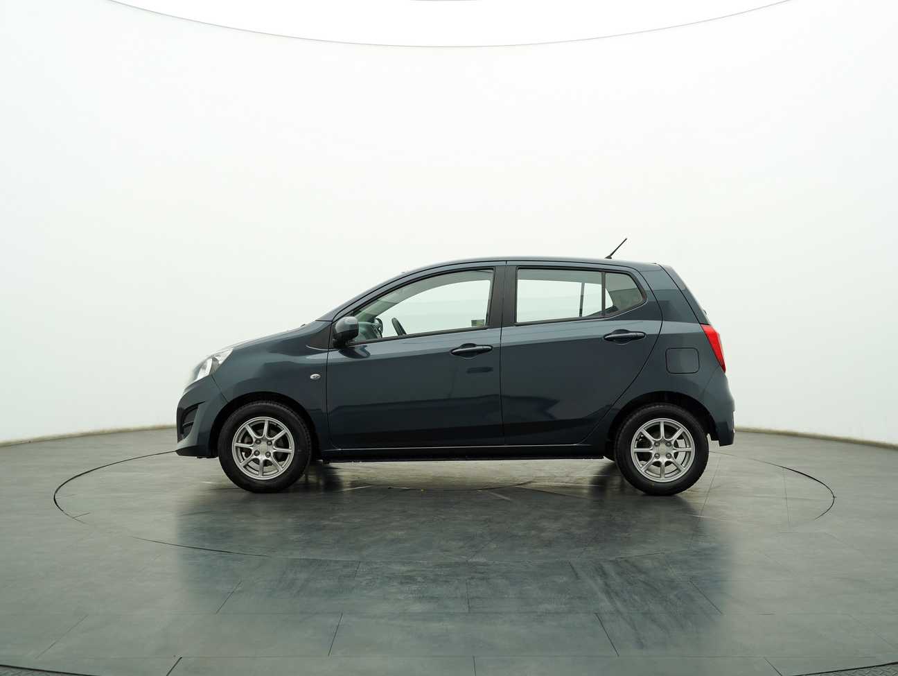 terpakai 2015 Perodua AXIA G 1.0