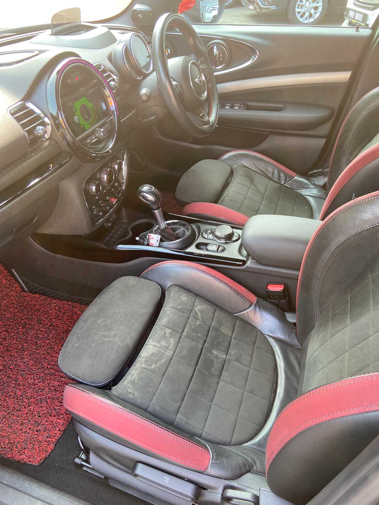 terpakai 2018 MINI Clubman John Cooper Works 2.0