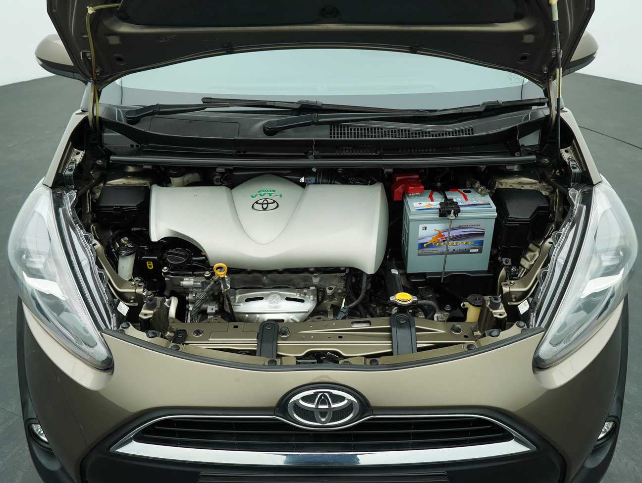 used 2017 Toyota Sienta V 1.5