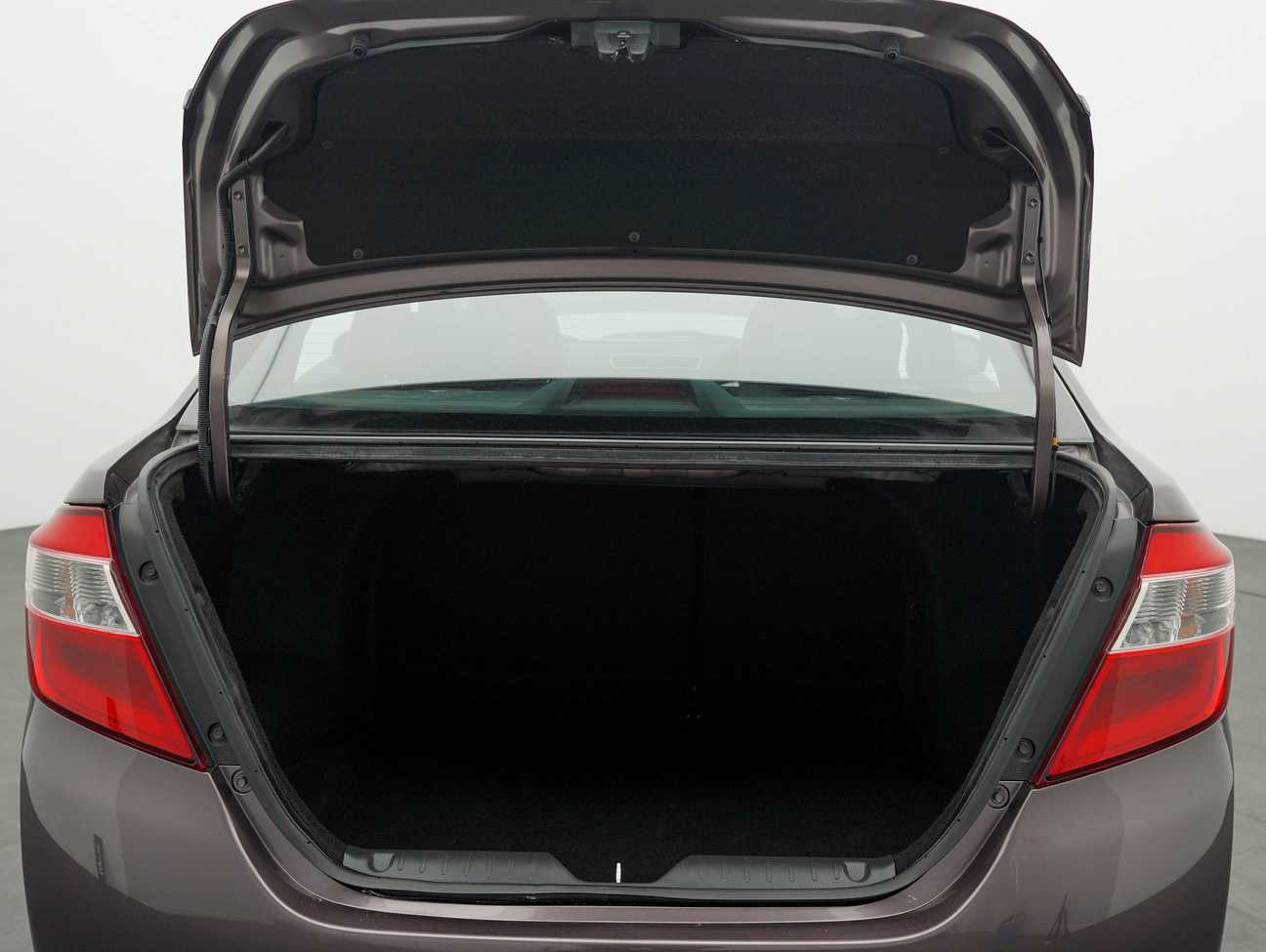 used 2016 Perodua Bezza Advance Premium 1.3