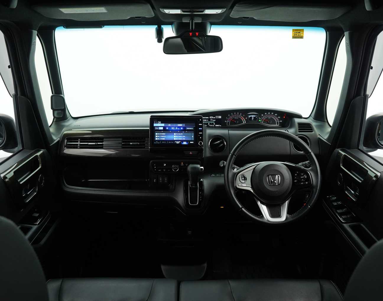 terpakai 2020 Honda N-Box Custom G L 0.7