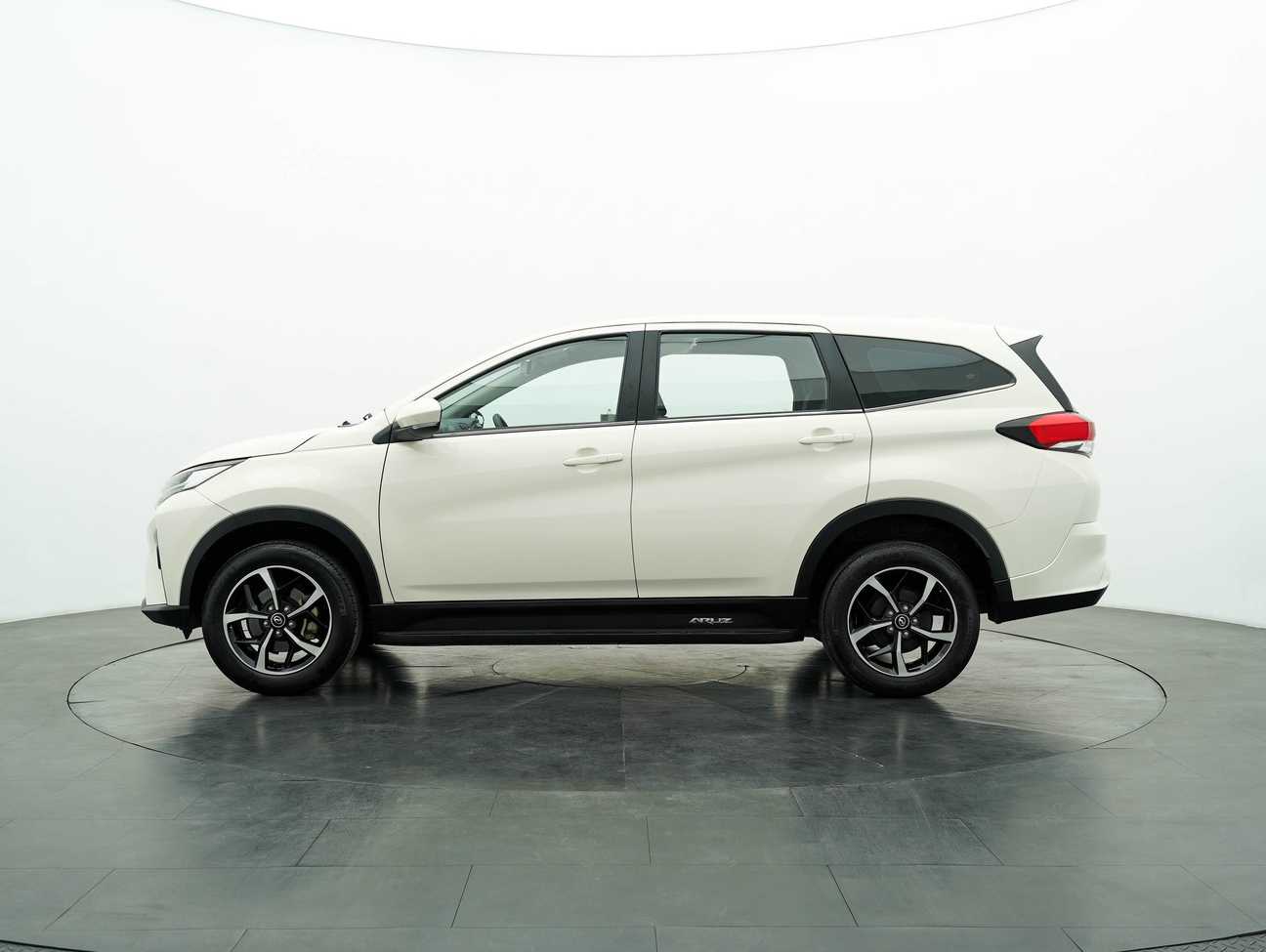 terpakai 2021 Perodua Aruz X 1.5