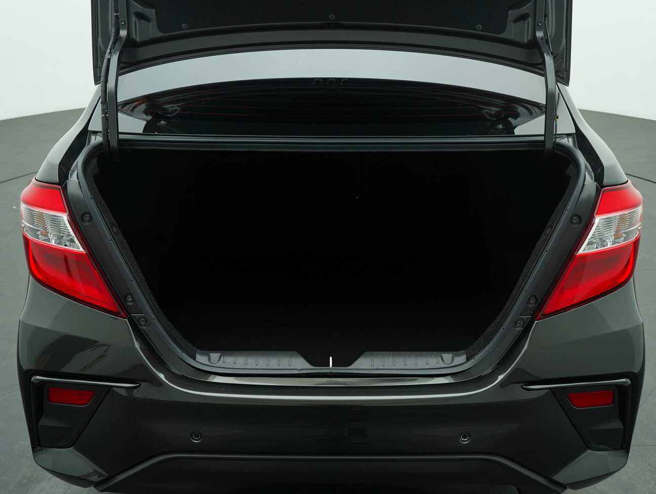 terpakai 2023 Perodua Bezza Advance 1.3