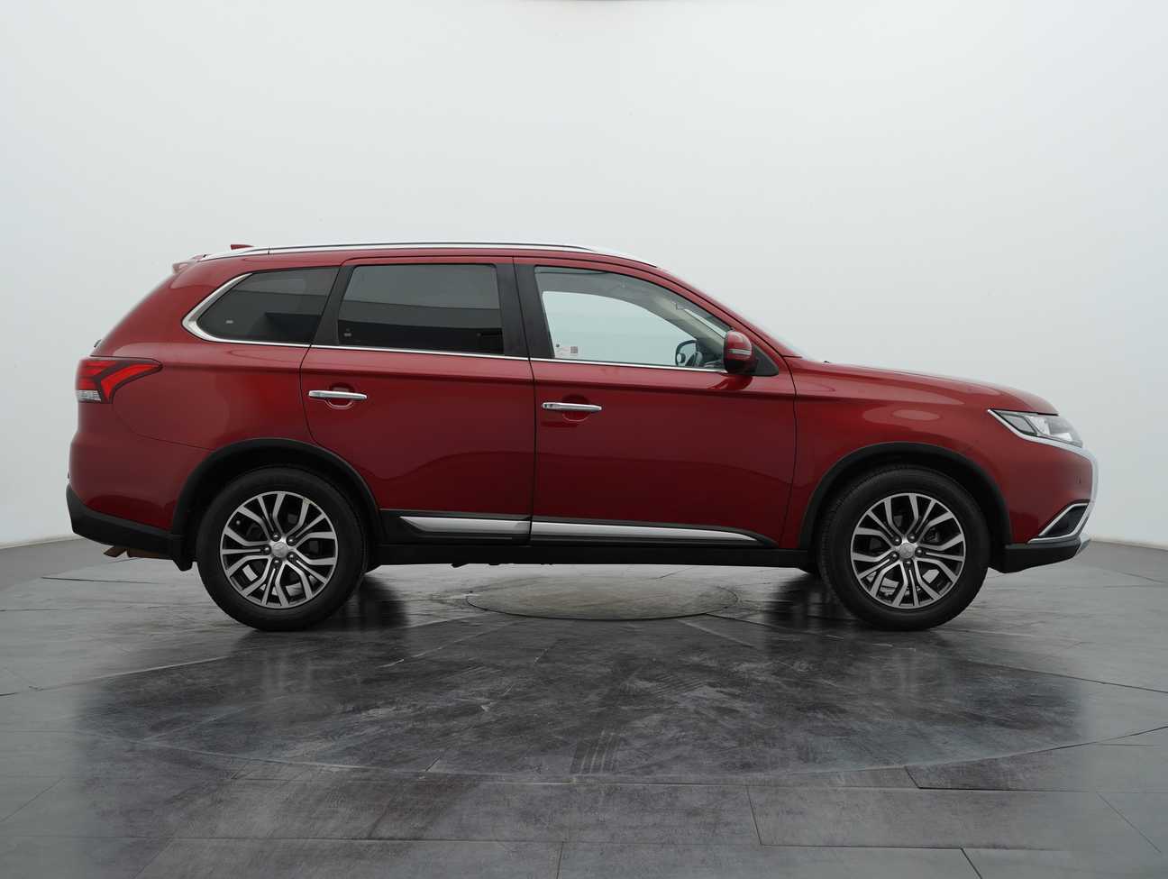 used 2018 Mitsubishi Outlander  2.0