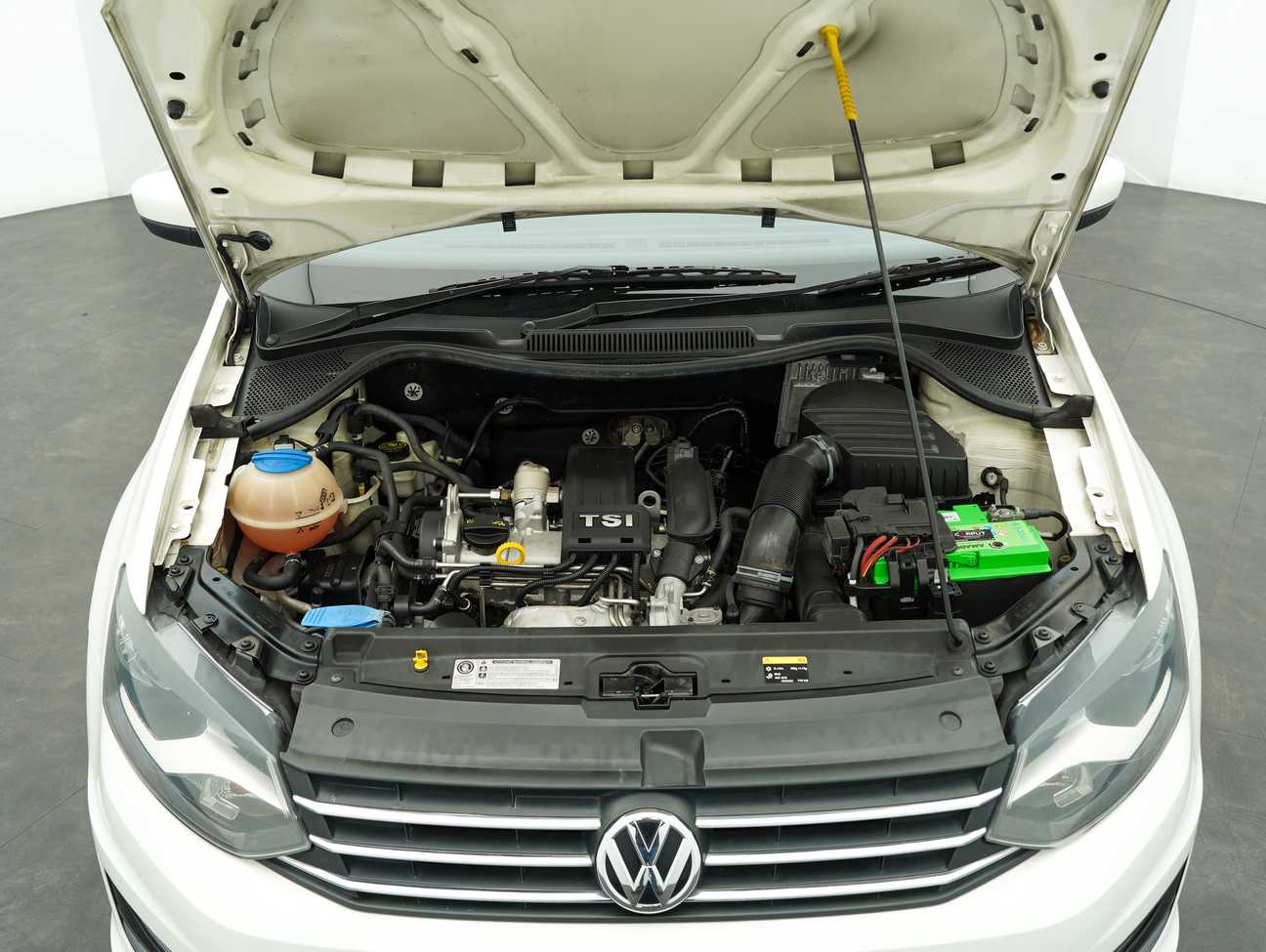 used 2016 Volkswagen Vento TSI Highline 1.2