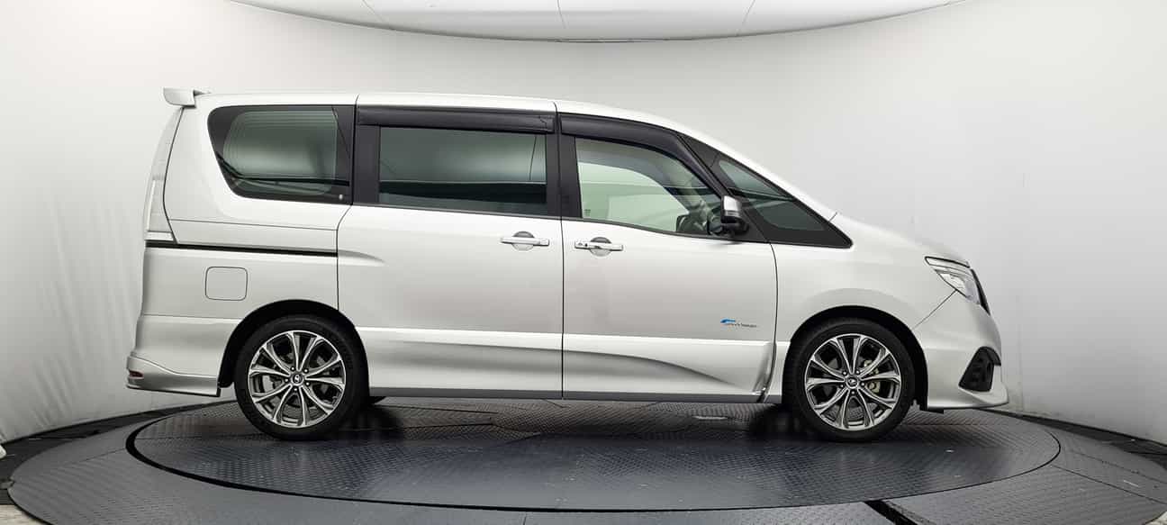 terpakai 2017 Nissan SERENA S-HYBRID HIGH-WAY STAR 2.0