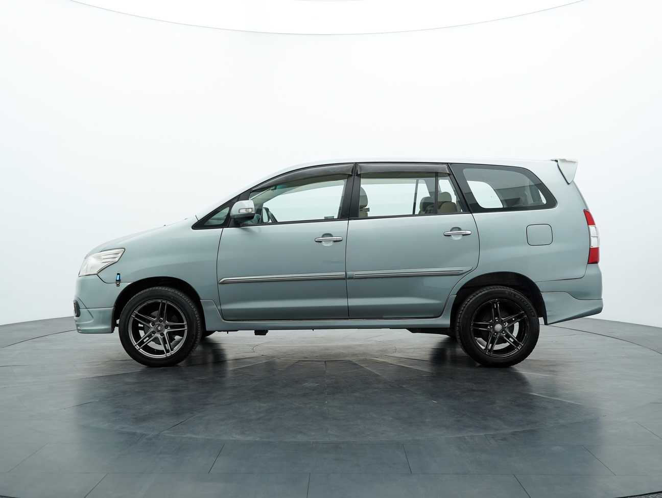 used 2014 Toyota Innova G 2.0