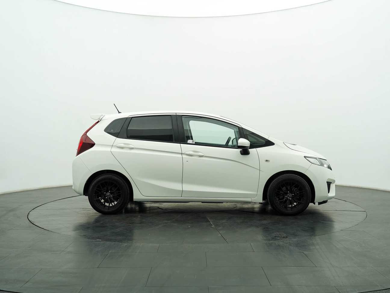 used 2015 Honda Jazz S 1.5