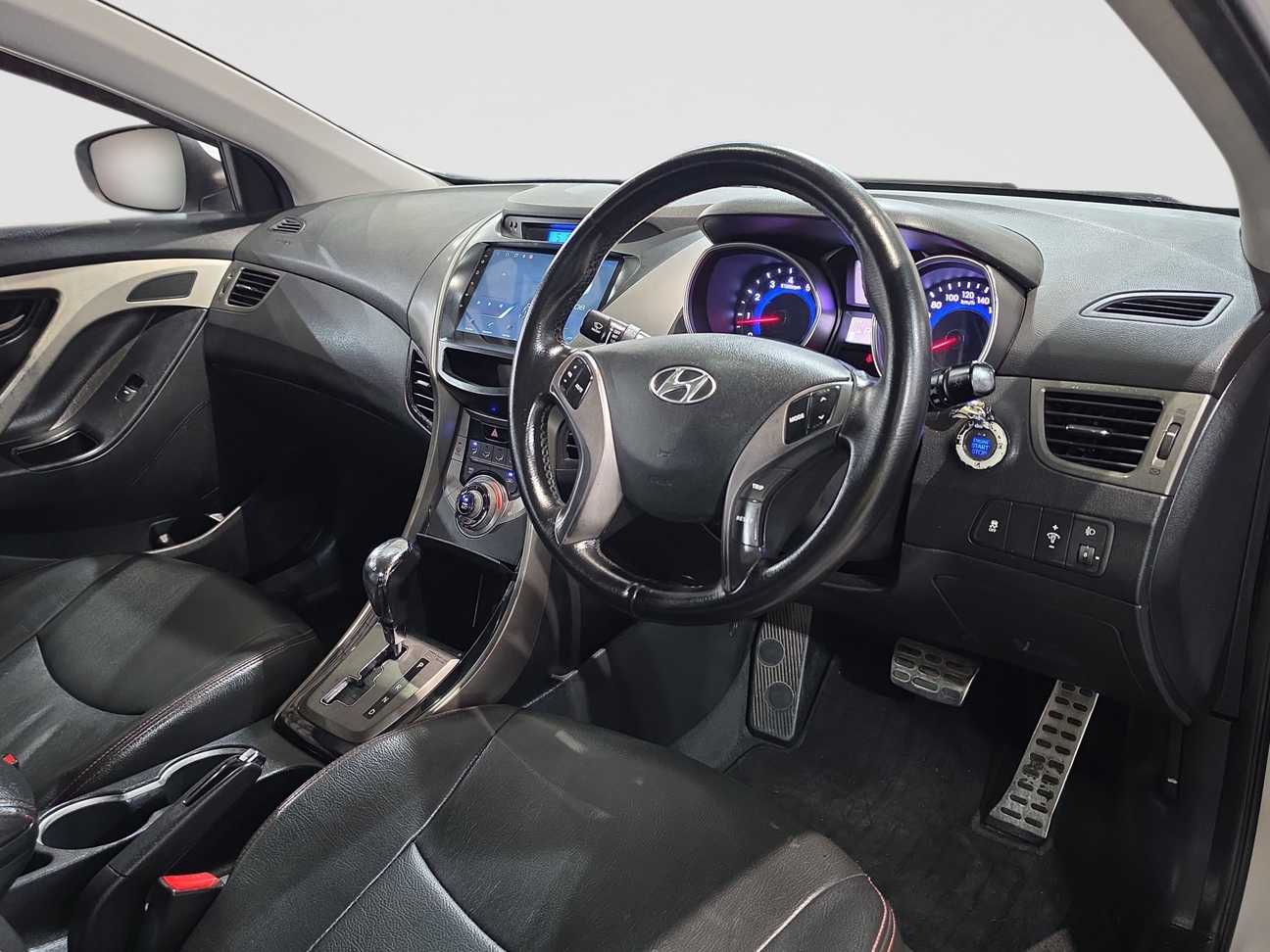 used 2013 Inokom Elantra  1.6