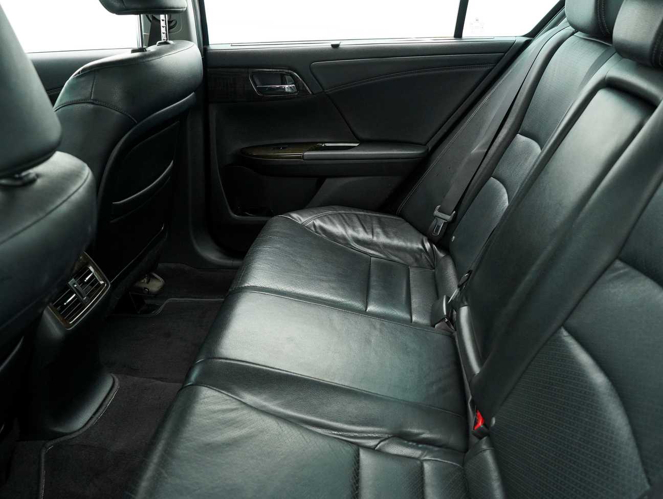 used 2014 Honda Accord VTi-L 2.4