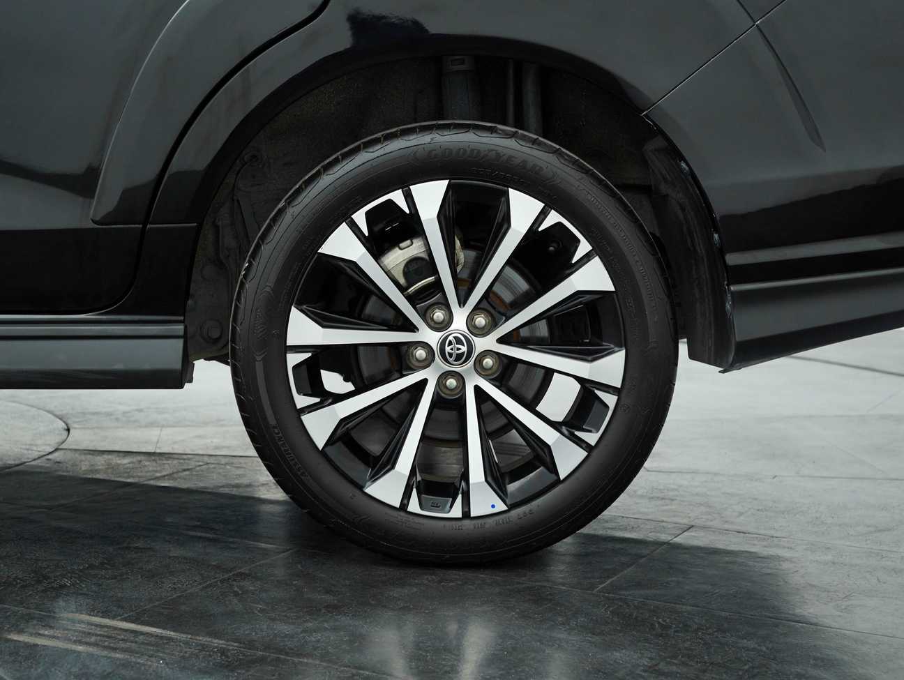 used 2022 Toyota Veloz  1.5