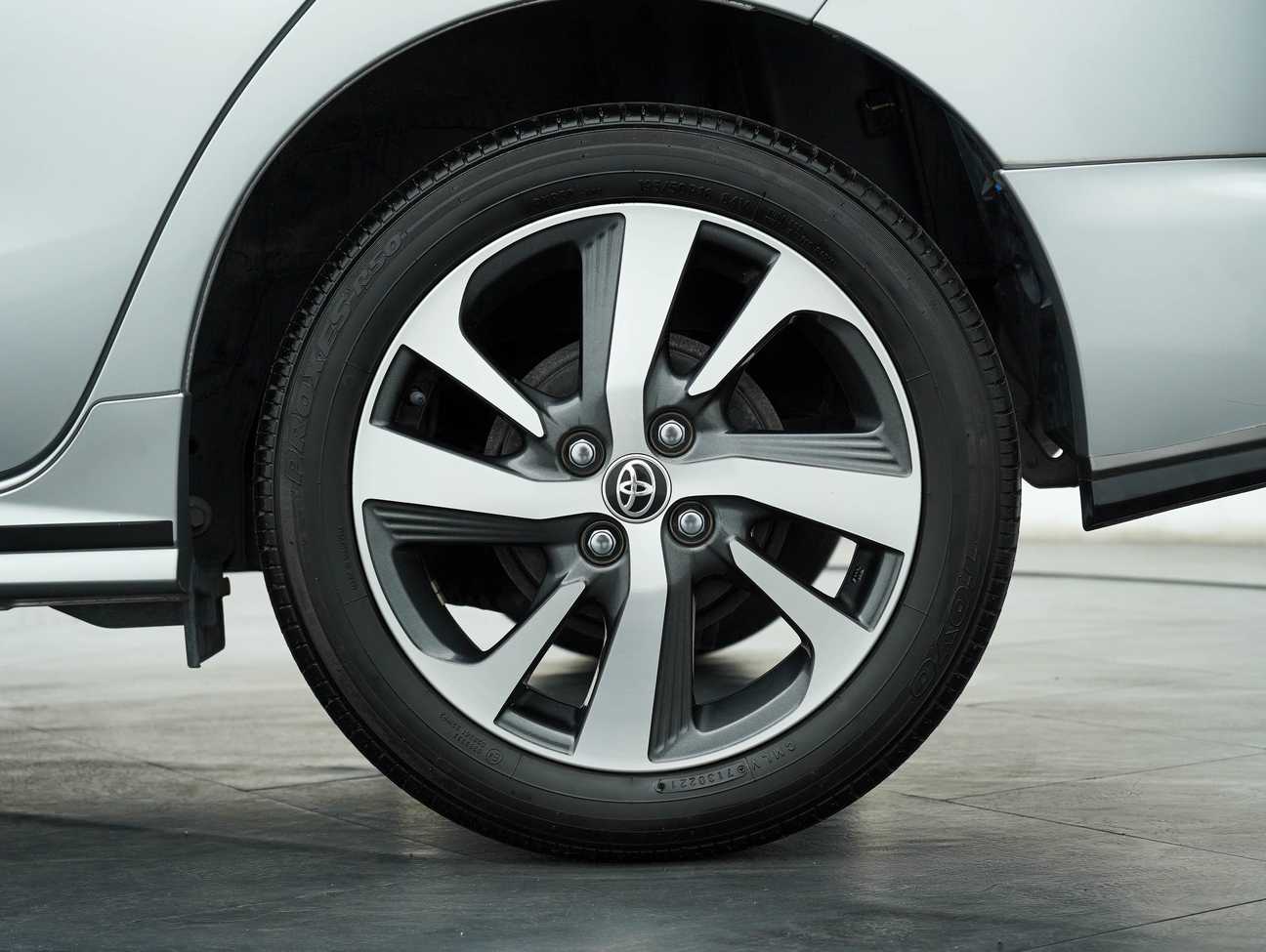 used 2021 Toyota Yaris E 1.5