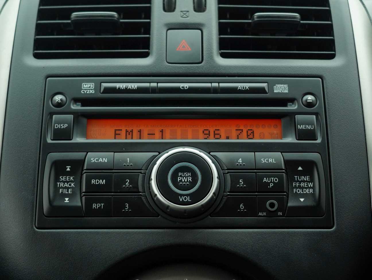 used 2014 Nissan Almera VL 1.5