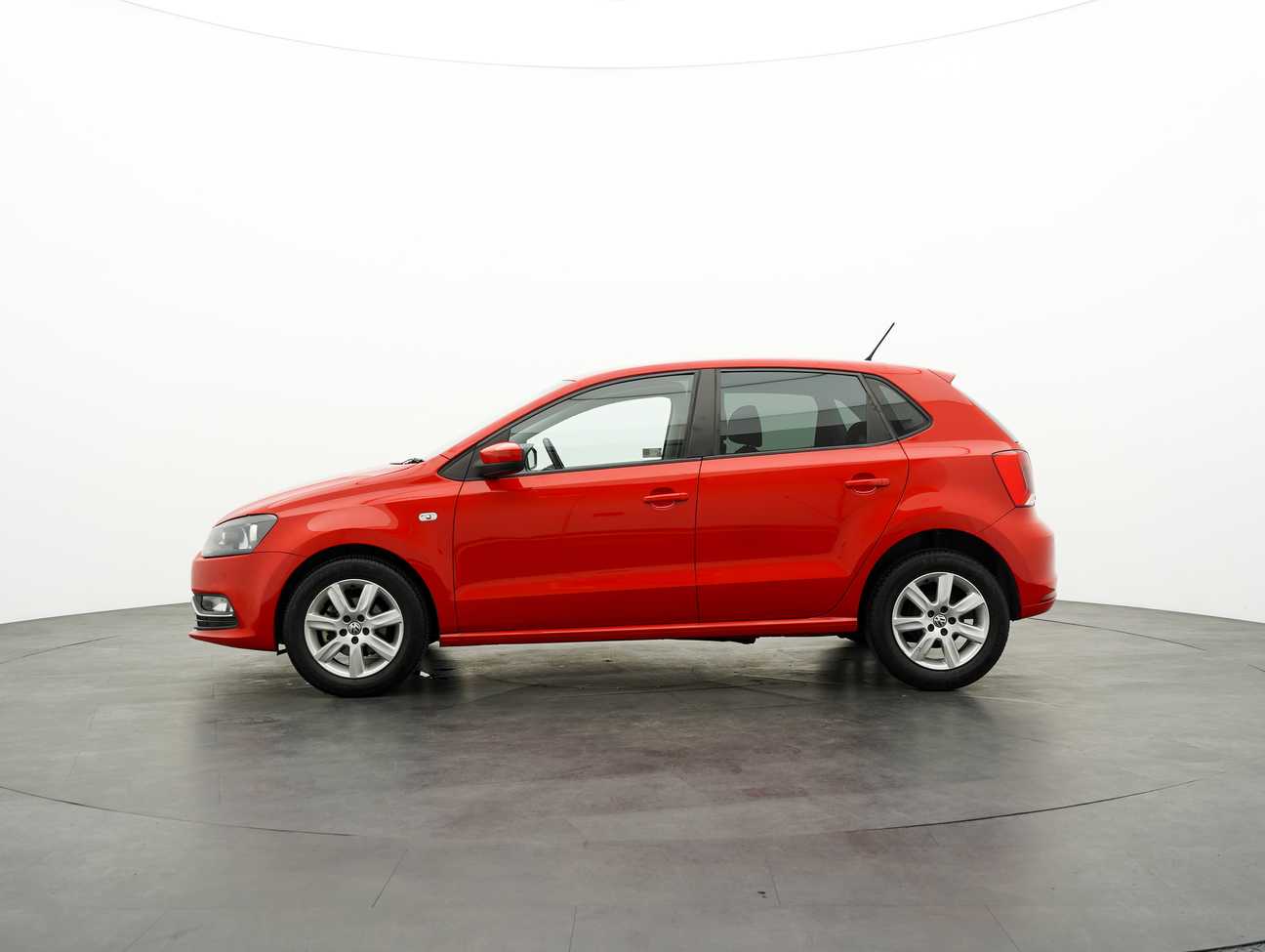 used 2015 Volkswagen POLO HATCHBACK 1.6