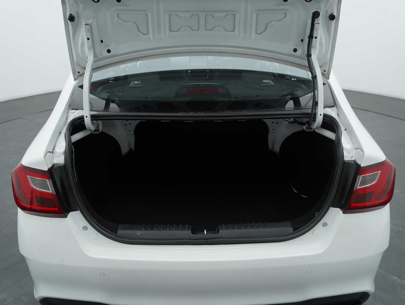 terpakai 2022 Proton Saga Premium 1.3