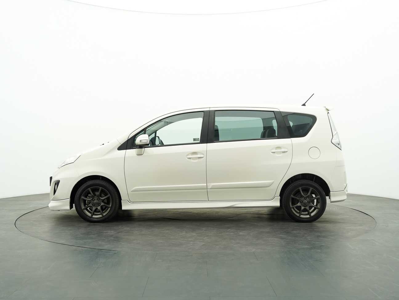 used 2016 Perodua Alza Advance 1.5