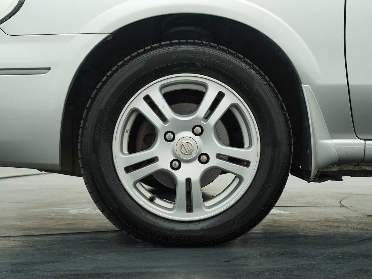 terpakai 2003 Nissan Sentra SG 1.6