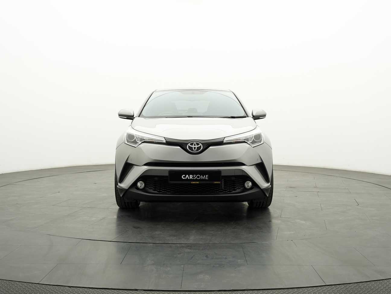 used 2018 Toyota C-HR  1.8
