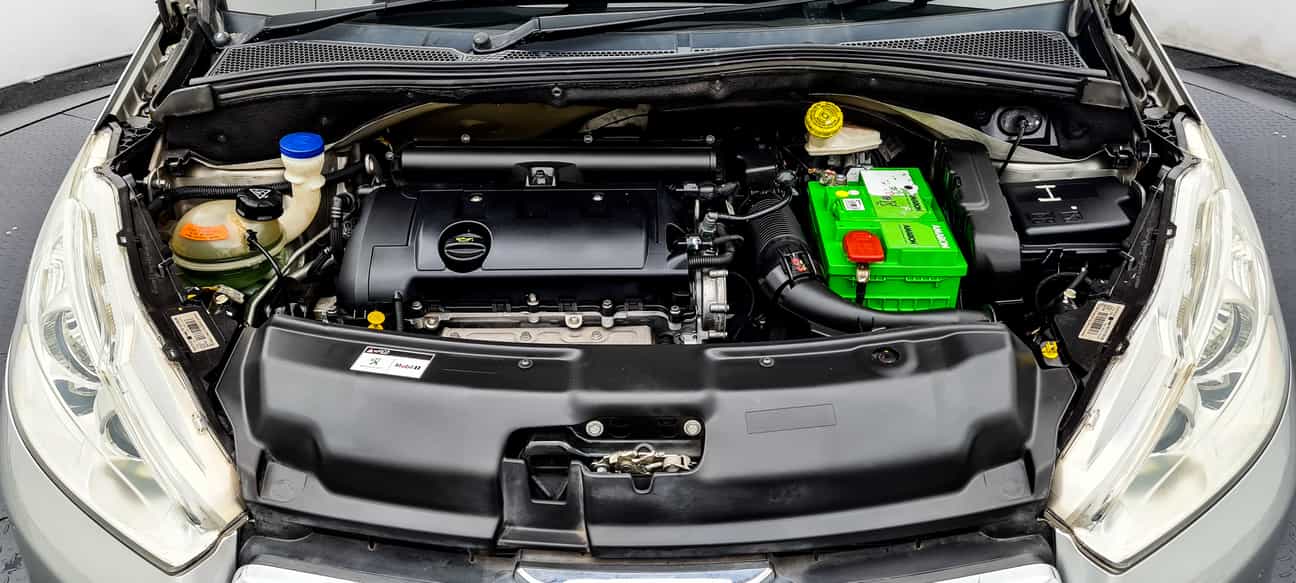 terpakai 2016 Peugeot 208 5-DOOR 1.6