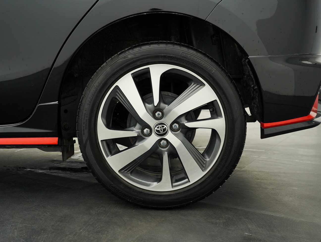 used 2020 Toyota Yaris E 1.5