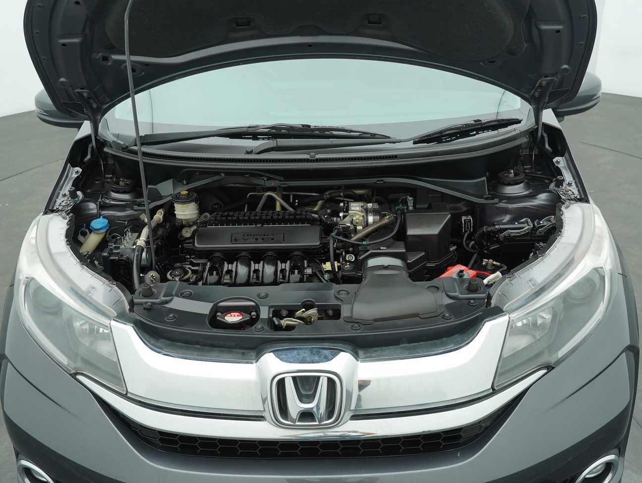 used 2018 Honda BR-V V 1.5