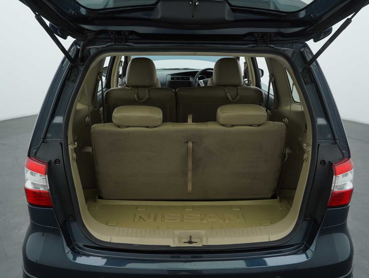 used 2014 Nissan Grand Livina Comfort 1.6