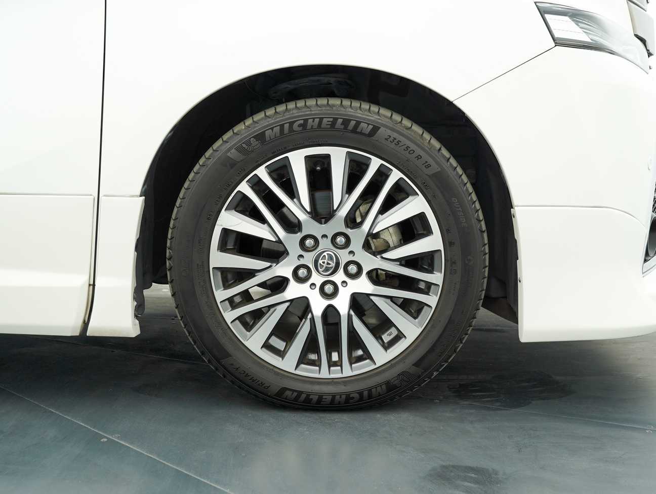 used 2016 Toyota VELLFIRE DBA-AGH30W 2.5