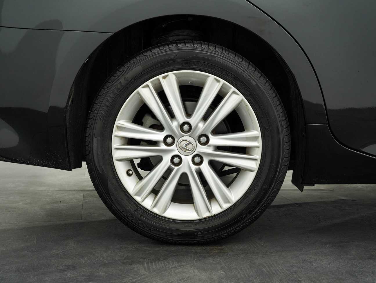 used 2014 Lexus ES250  2.5