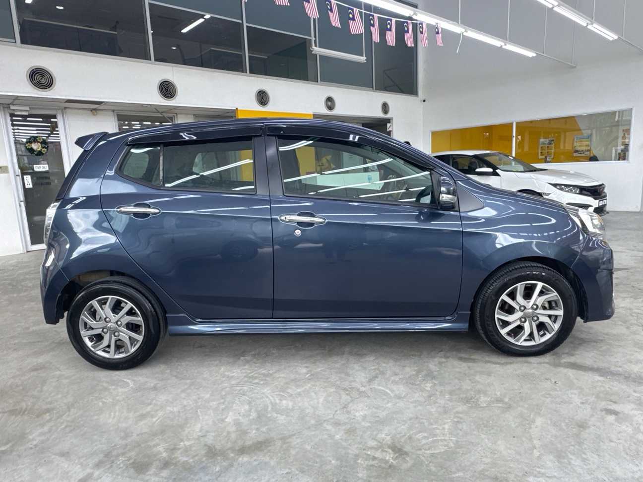terpakai 2017 Perodua AXIA SE 1.0