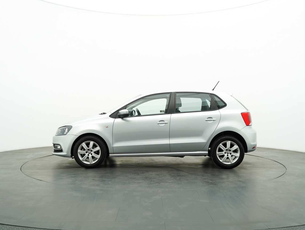 terpakai 2017 Volkswagen Polo  1.6