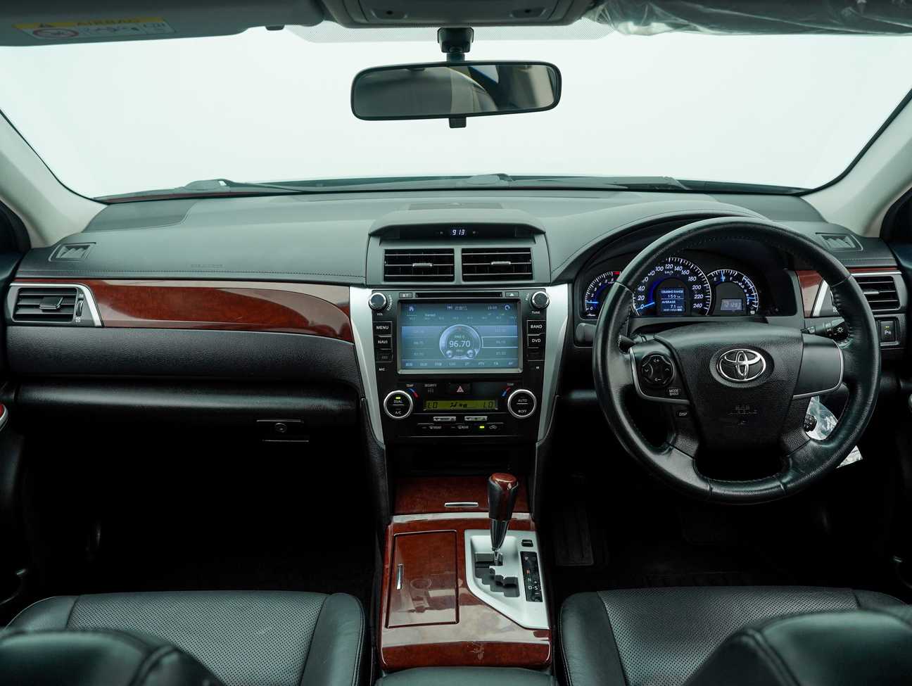 terpakai 2012 Toyota Camry G 2.0
