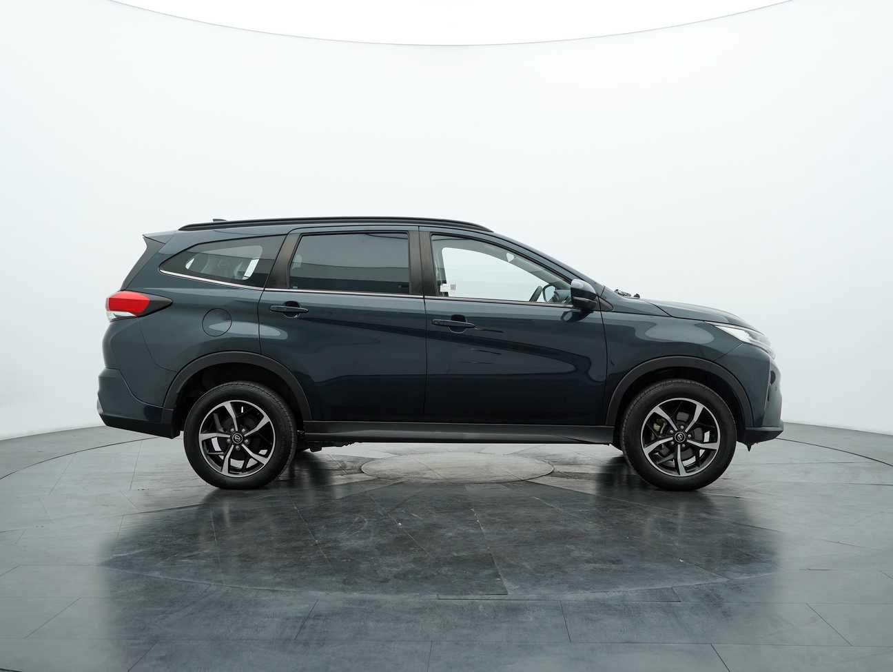 used 2019 Perodua Aruz AV 1.5