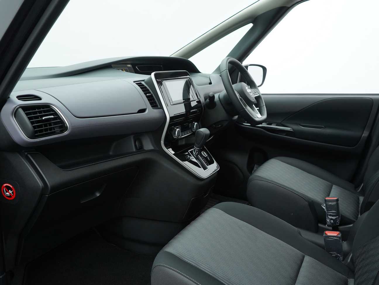 used 2025 Nissan Serena S-Hybrid High-Way Star 2.0