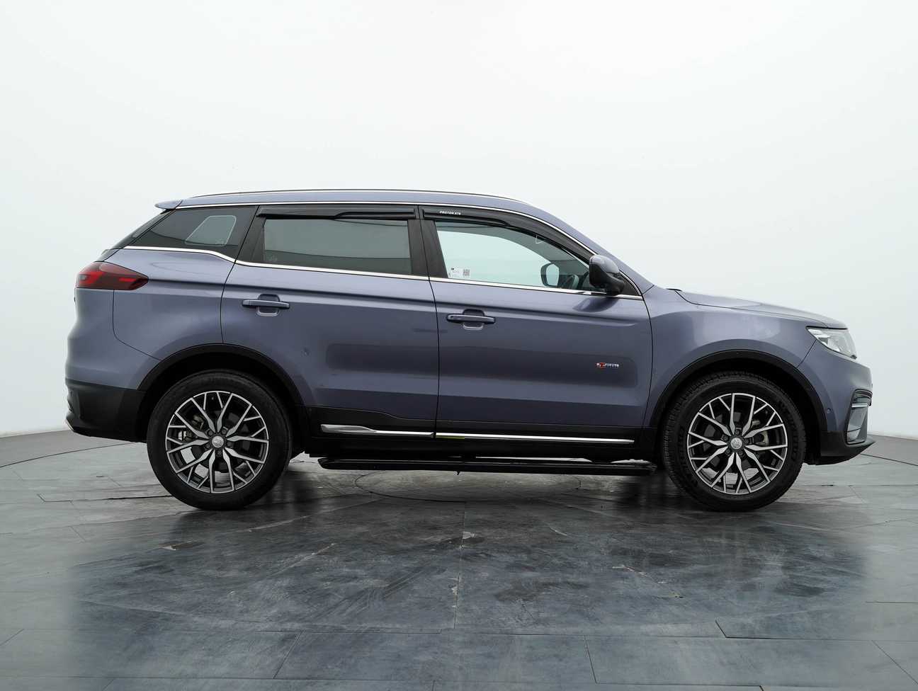 used 2022 Proton X70 Premium 1.8