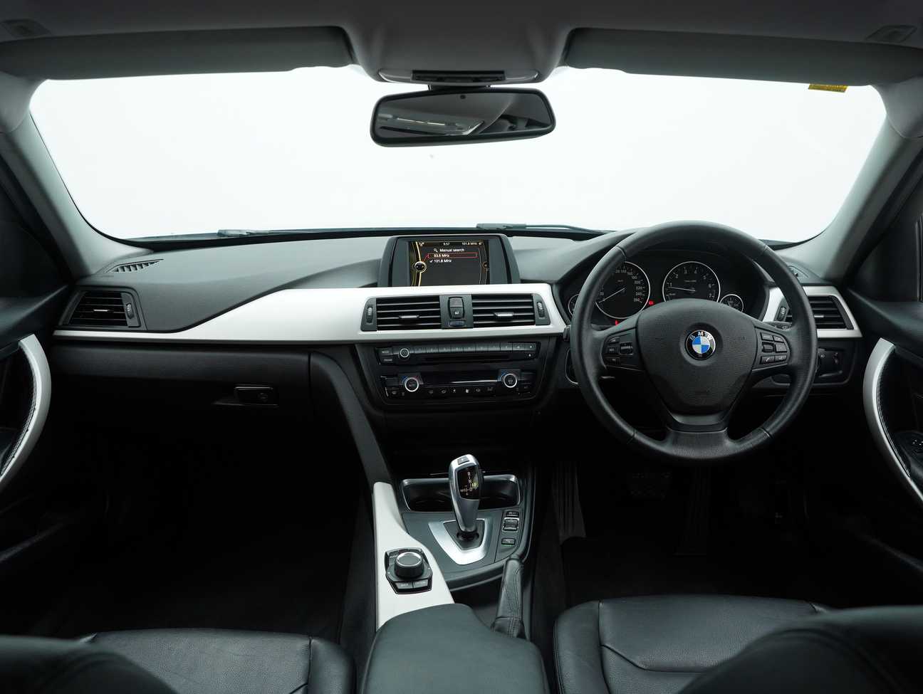 used 2014 BMW 316i  1.6