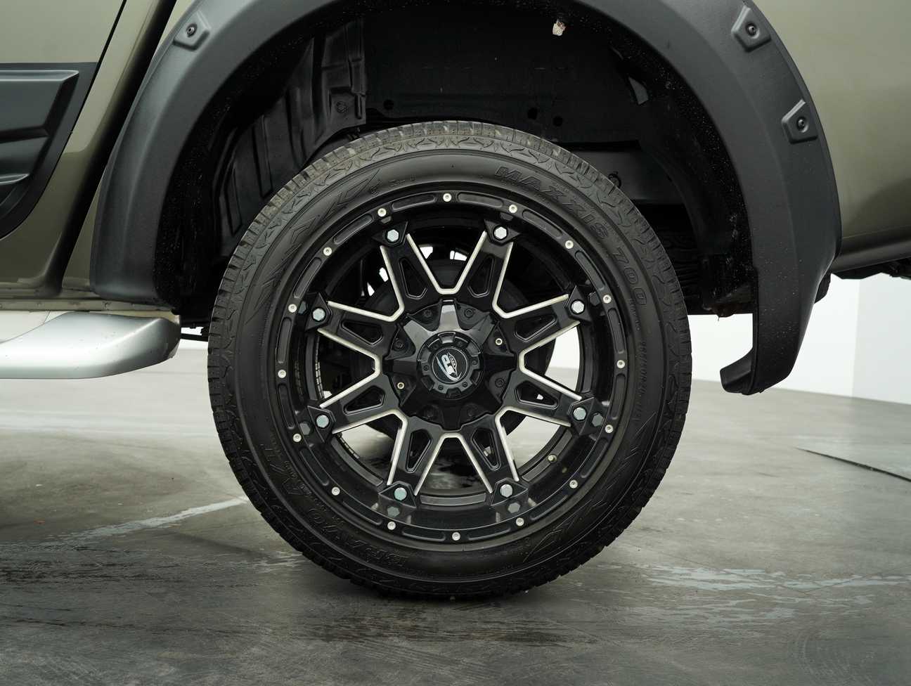 terpakai 2017 Mitsubishi TRITON VGT HS 4WD DC 2.4