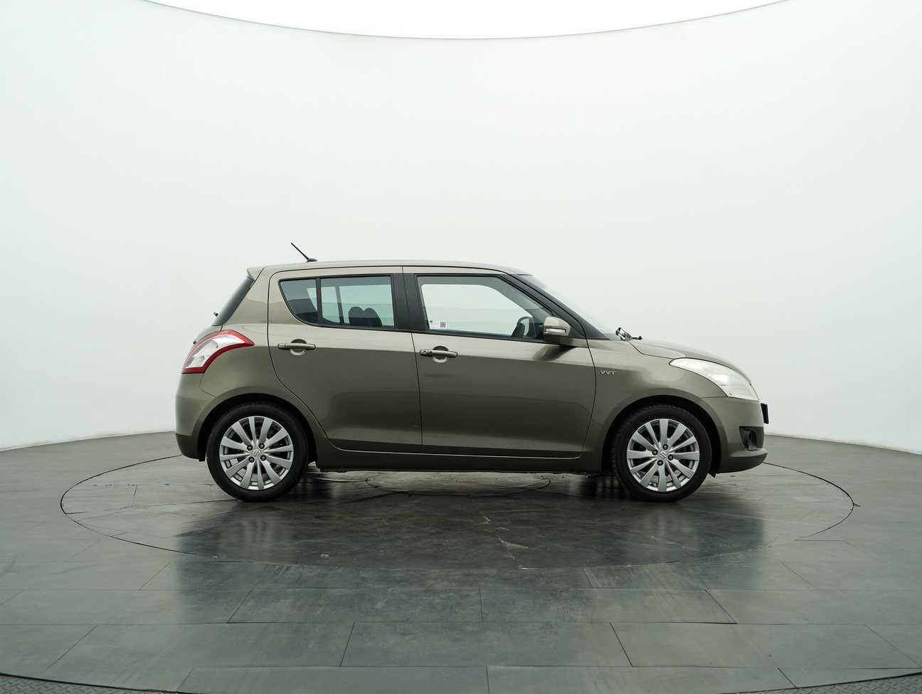 used 2013 Suzuki Swift GLX 1.4