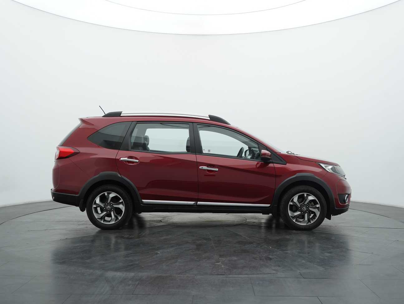used 2017 Honda BR-V V 1.5