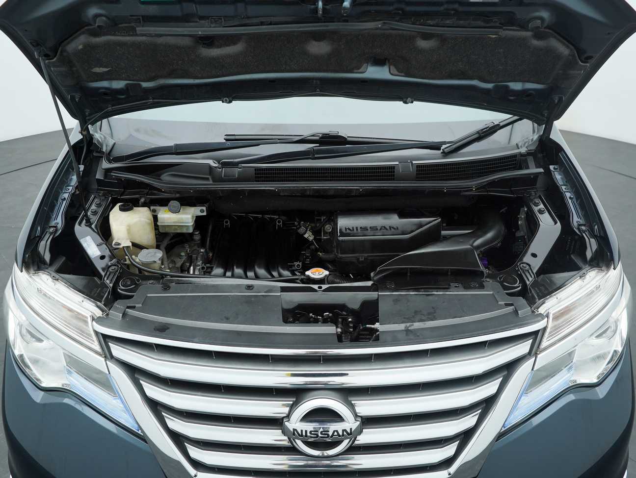 used 2015 Nissan Serena S-Hybrid High-Way Star 2.0