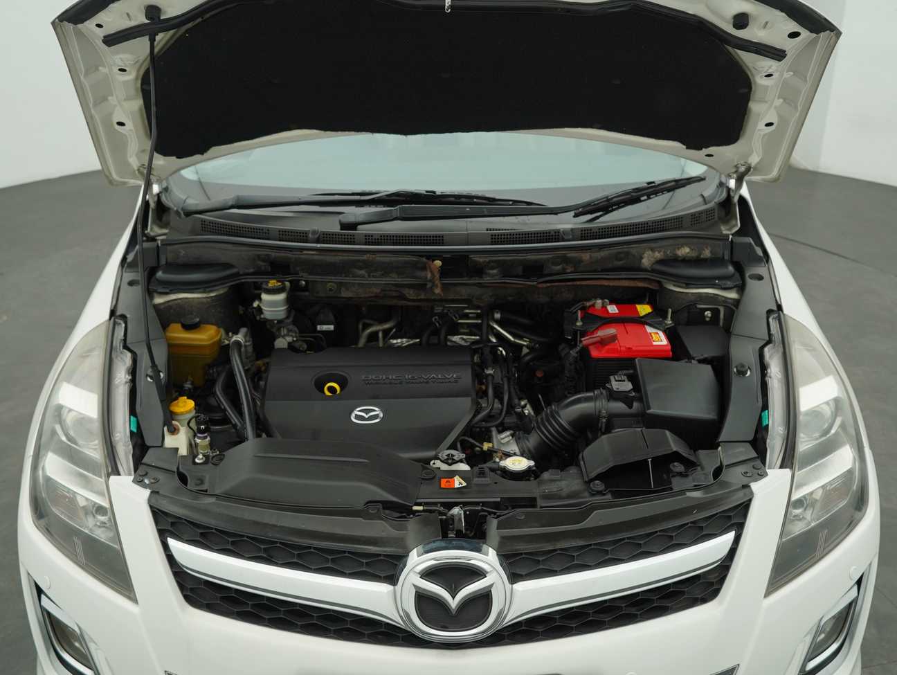 used 2011 Mazda 8  2.3