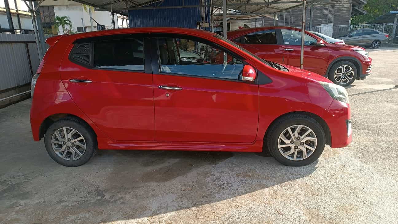 terpakai 2018 Perodua AXIA SE 1.0