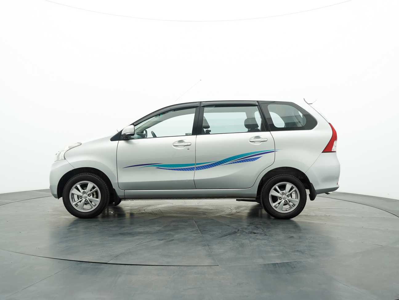 used 2013 Toyota AVANZA G 1.5